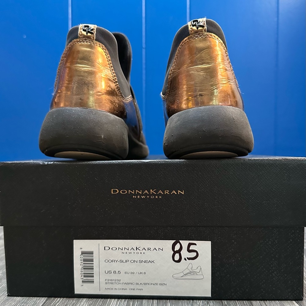 Donna Karan comfy sneaker booty